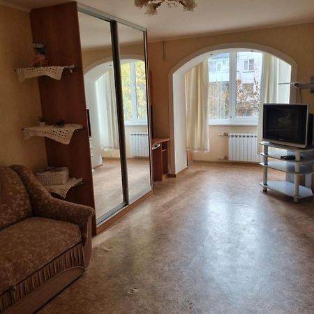 1Комнатная Квартира С Ноткой Прованса Apartamento Kremenchuk Exterior foto